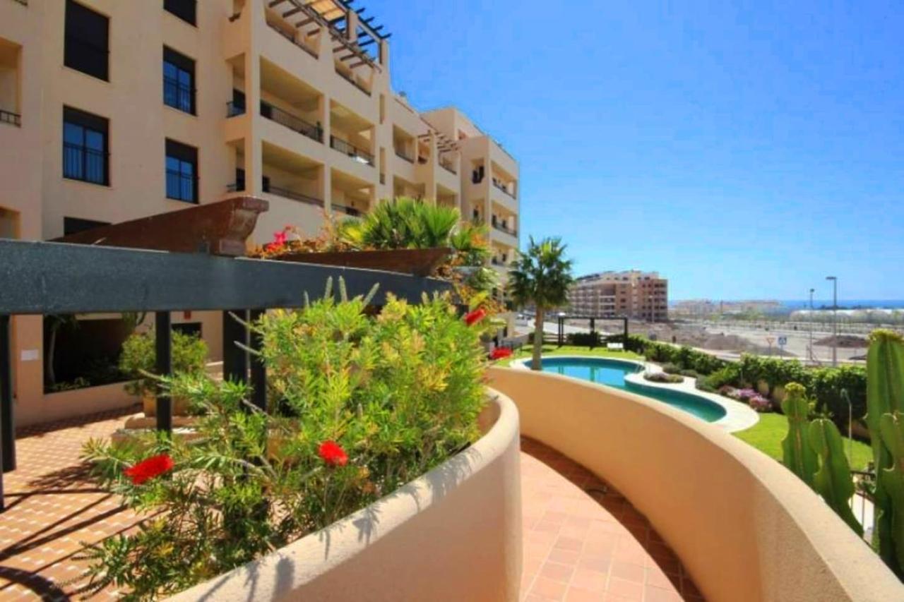 Expoholidays - Apartamentos Albardi Aguadulce  Buitenkant foto